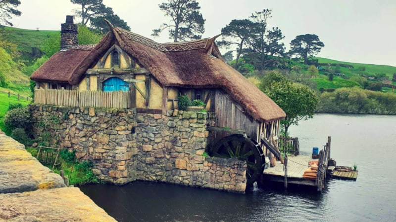 Join us for an affordable, small group day tour to the famous Hobbiton movie set and discover the scenes known across the world as pure middle earth. 